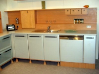 Модерни мебели за ъглови кухни